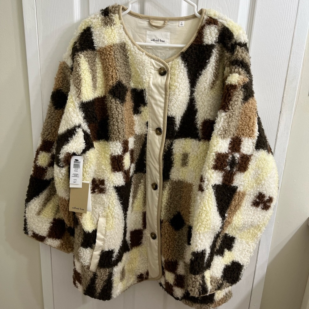 NWT Aritzia Free Oversized Sherpa Teddy Jacket